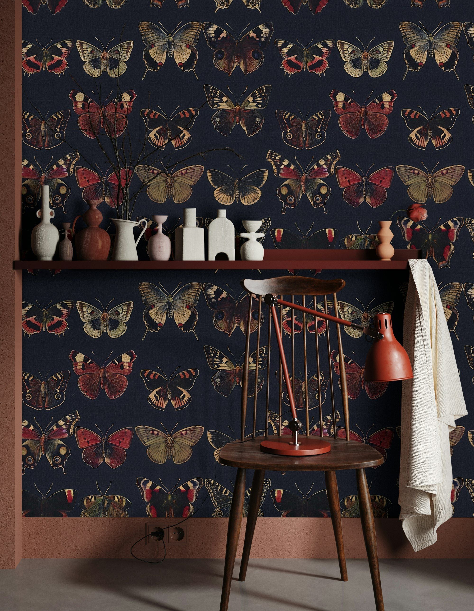 Kelebek Desenli Duvar Kağıdı Lacivert Vintage Salon