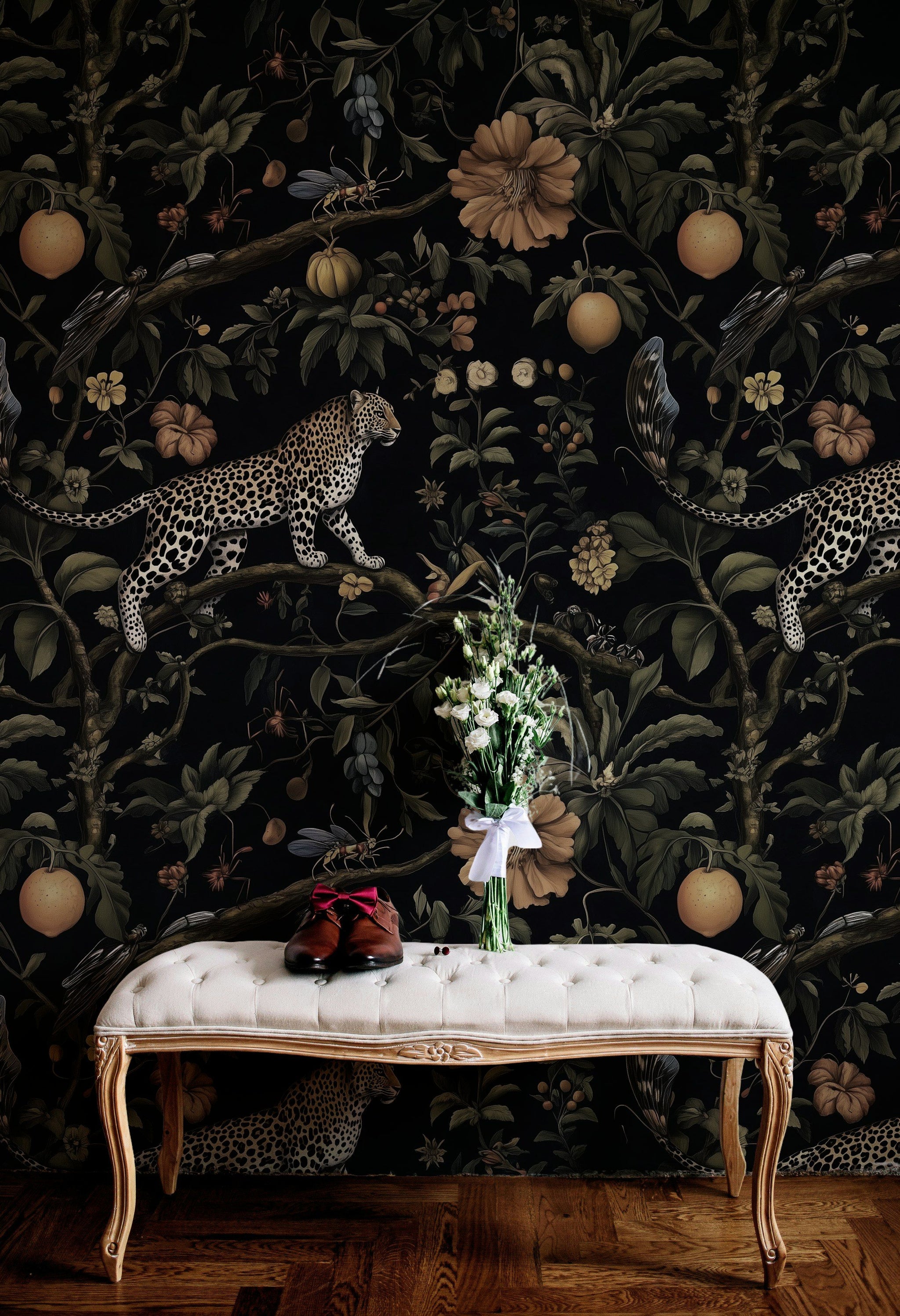 Leoparlı Orman Duvar Kağıdı Siyah Yeşil Salon