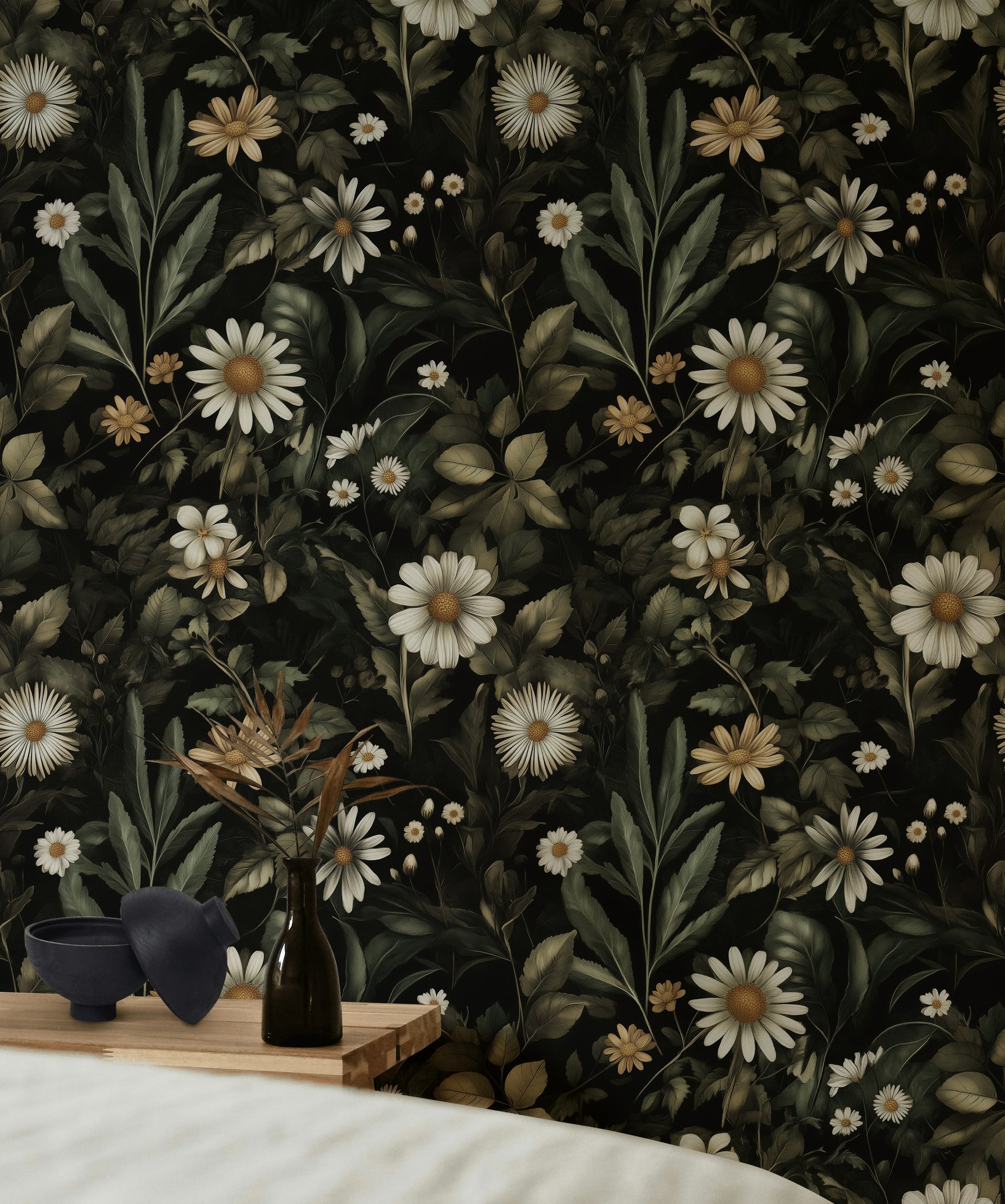 Papatyalı Çiçek Desenli Duvar Kağıdı Koyu Yeşil Banyo