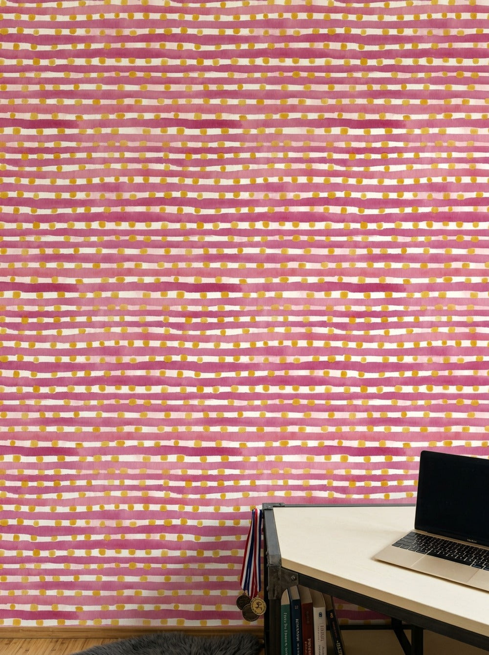 Pembe Çizgili Puantiyeli Duvar Kağıdı Modern Genç Odası