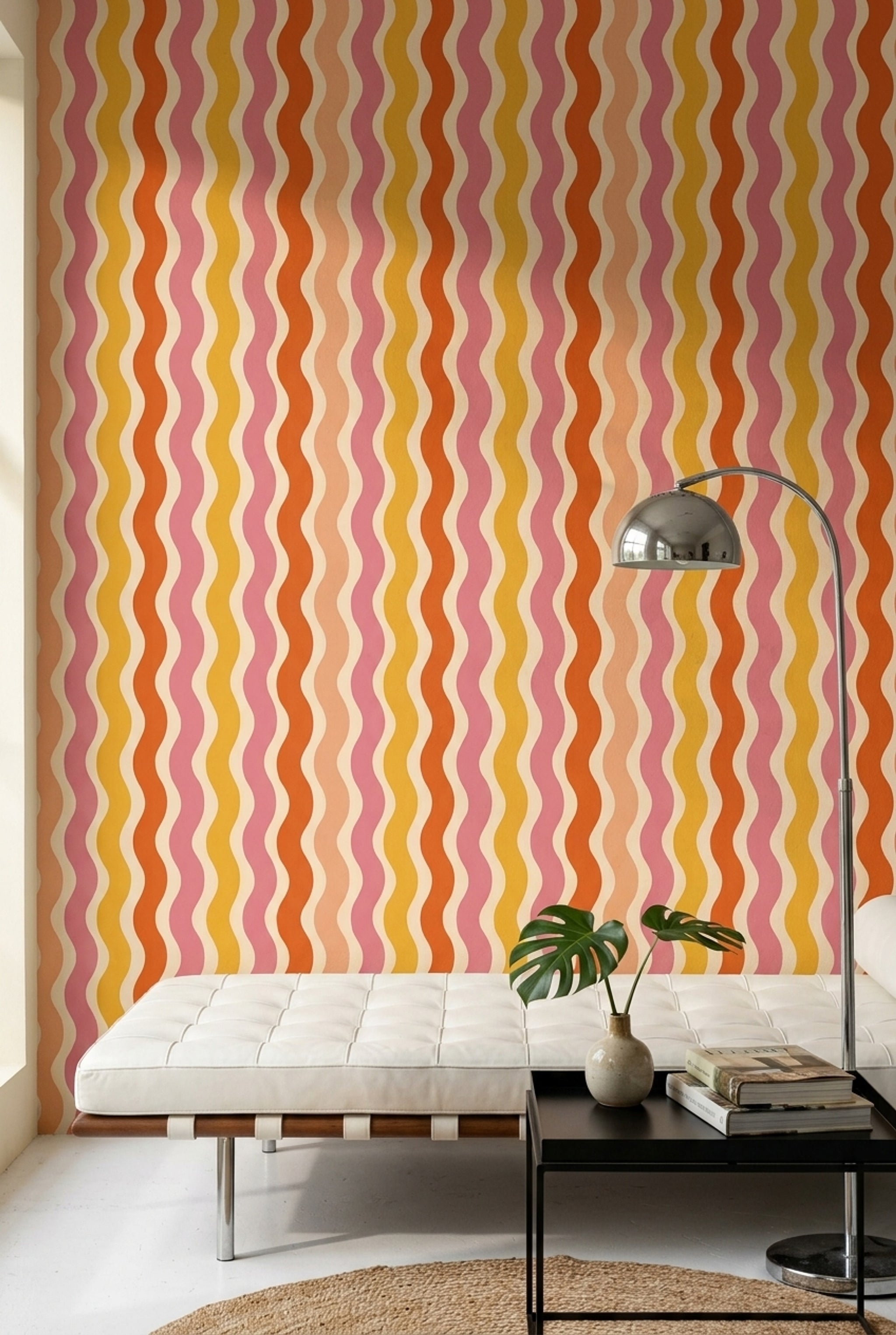 Retro Dalgalı Çizgili Duvar Kağıdı Sarı Turuncu Salon