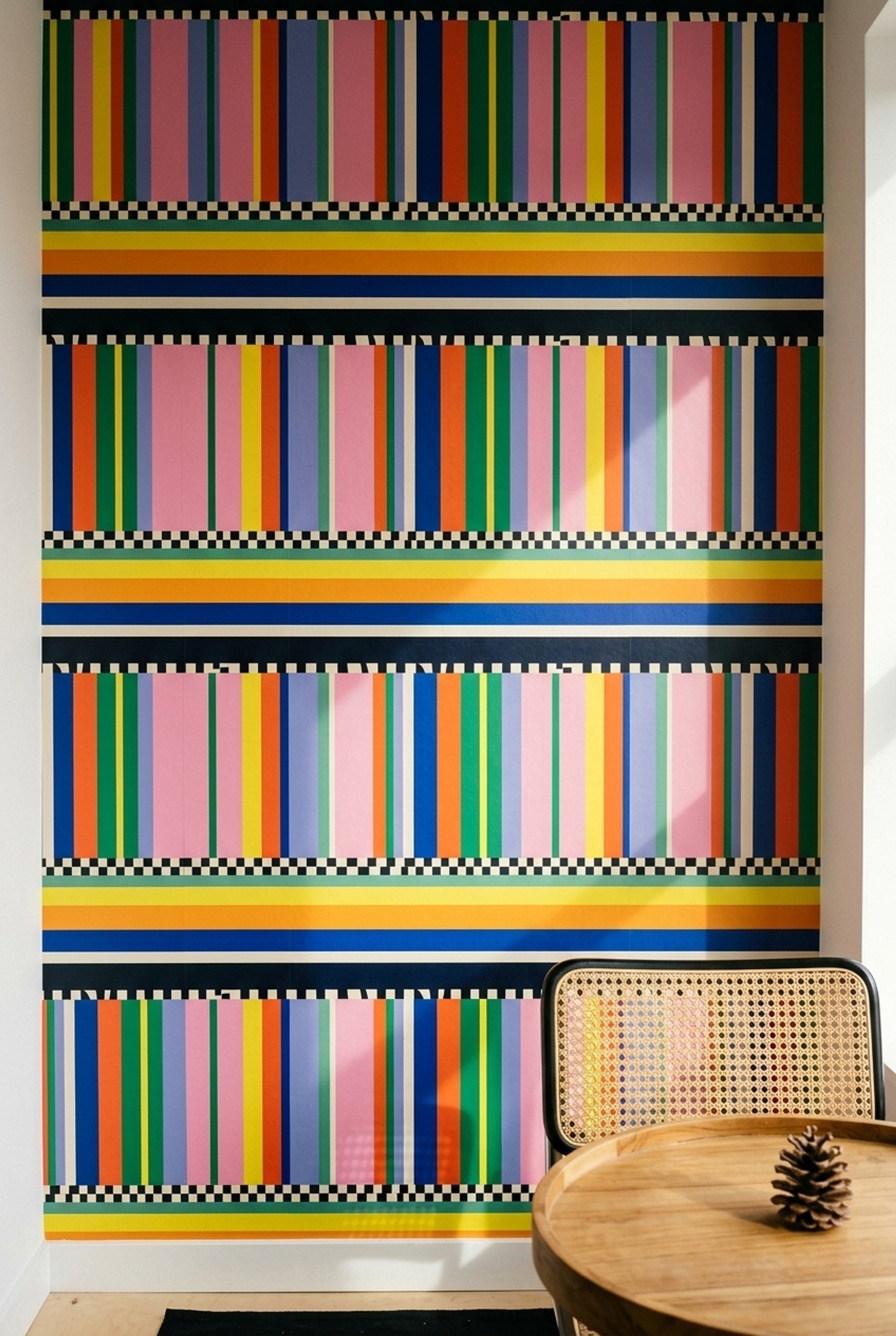Renkli Çizgili Duvar Kağıdı Modern Geometrik Salon Duvarı