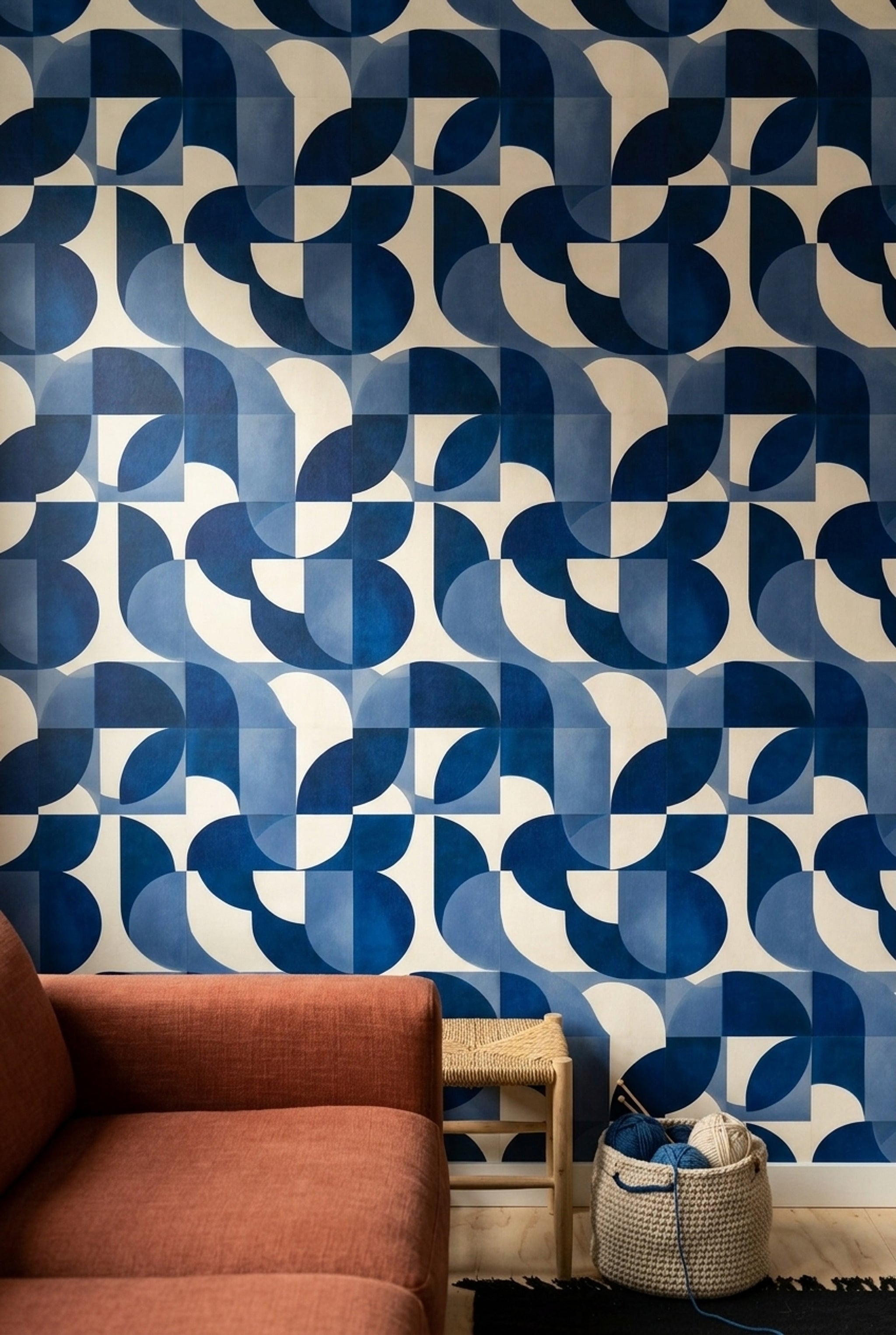 Geometrik Desenli Duvar Kağıdı Lacivert Krem Modern Salon