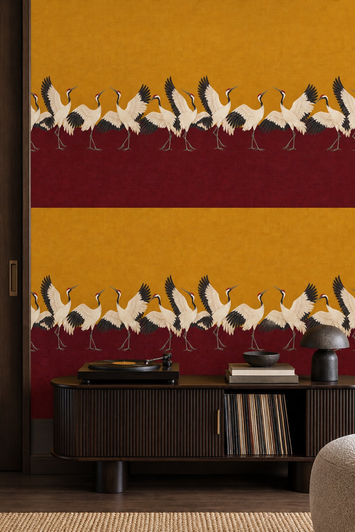 Turnalı Duvar Kağıdı Bordo Sarı Kuş Desenli Salon