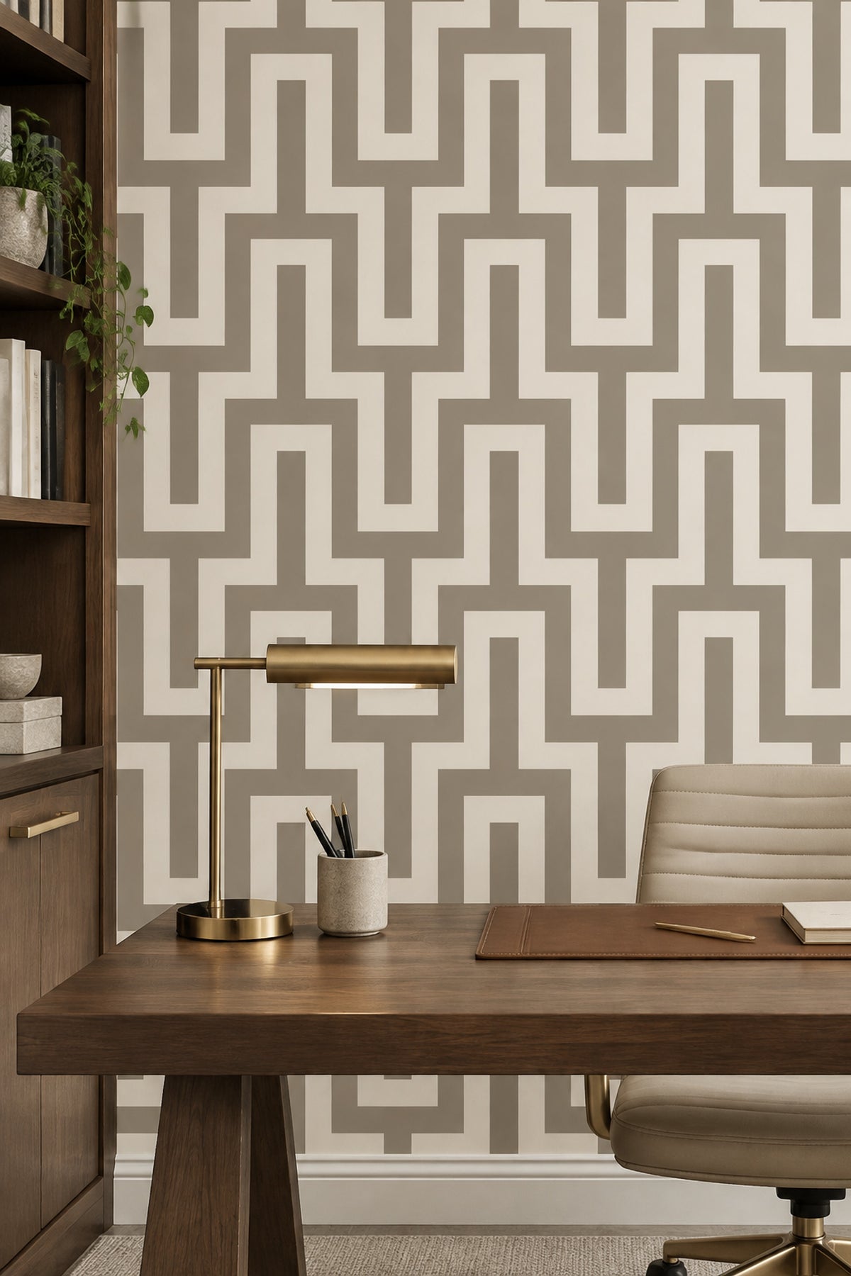 Geometrik Labirent Desenli Duvar Kağıdı Bej Gri Salon