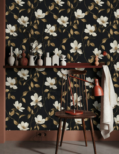 Manolya Çiçekli Duvar Kağıdı Siyah Zeminli Vintage Salon