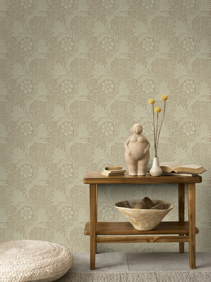 Klasik Çiçekli Duvar Kağıdı Bej Tonlarda Vintage Salon Deseni