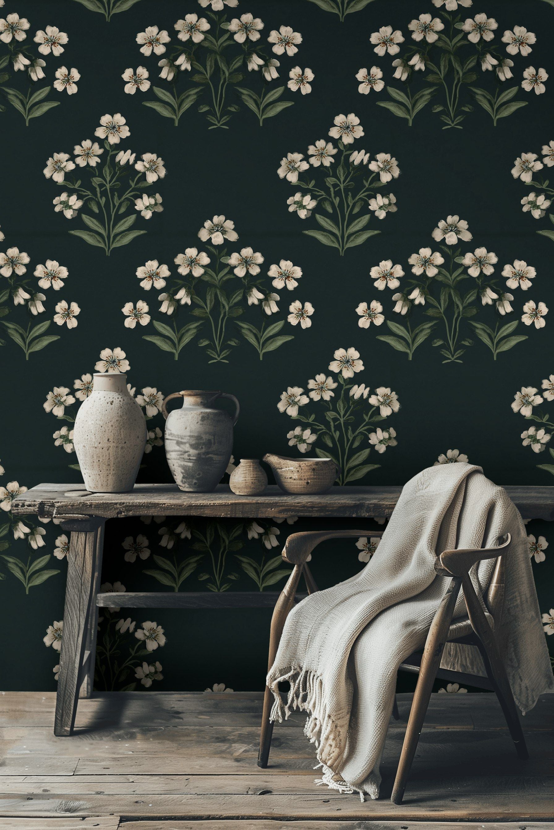 Beyaz Çiçekli Duvar Kağıdı Koyu Yeşil Vintage Salon