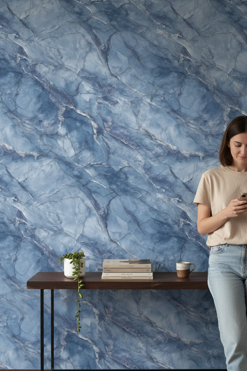 Lacivert Mermer Desenli Duvar Kağıdı Modern Salon Dekoru