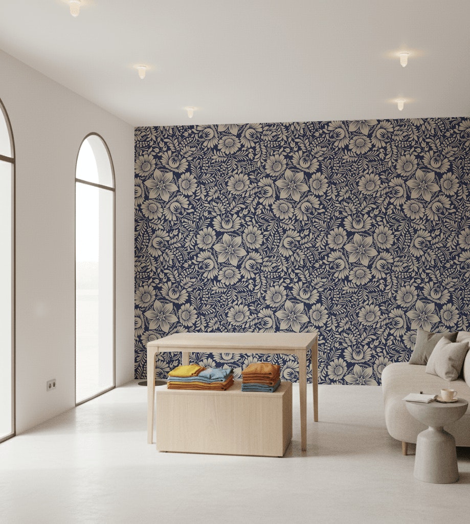 Lacivert Çiçek Desenli Duvar Kağıdı Krem Çizimli Salon