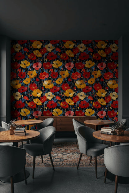Kırmızı Sarı Çiçekli Duvar Kağıdı Koyu Zemin Salon