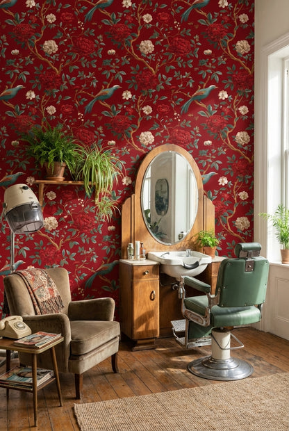 Kırmızı Çiçekli ve Kuşlu Duvar Kağıdı Klasik Salon