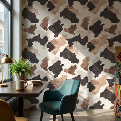 Soyut Kamuflaj Desenli Duvar Kağıdı Bej Siyah Modern Salon