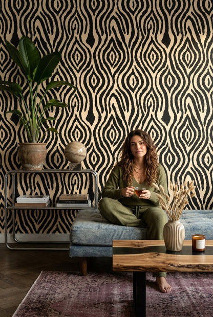 Siyah Bej Geometrik Desenli Duvar Kağıdı Modern Salon