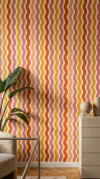 Retro Dalgalı Çizgili Duvar Kağıdı Sarı Turuncu Salon