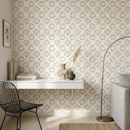 Bej Çiçek Motifli Duvar Kağıdı Minimal Salon Deseni