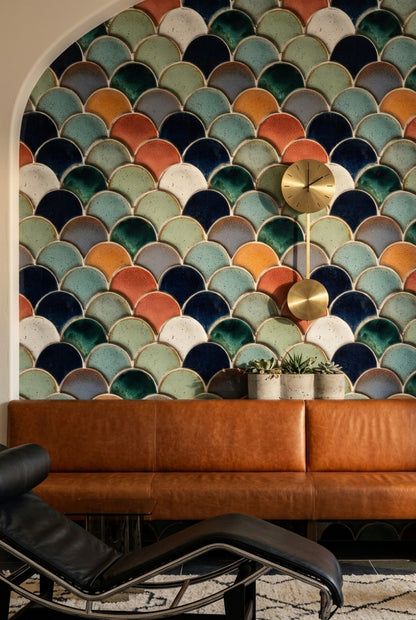 Renkli Balık Pulu Desenli Duvar Kağıdı Modern Salon
