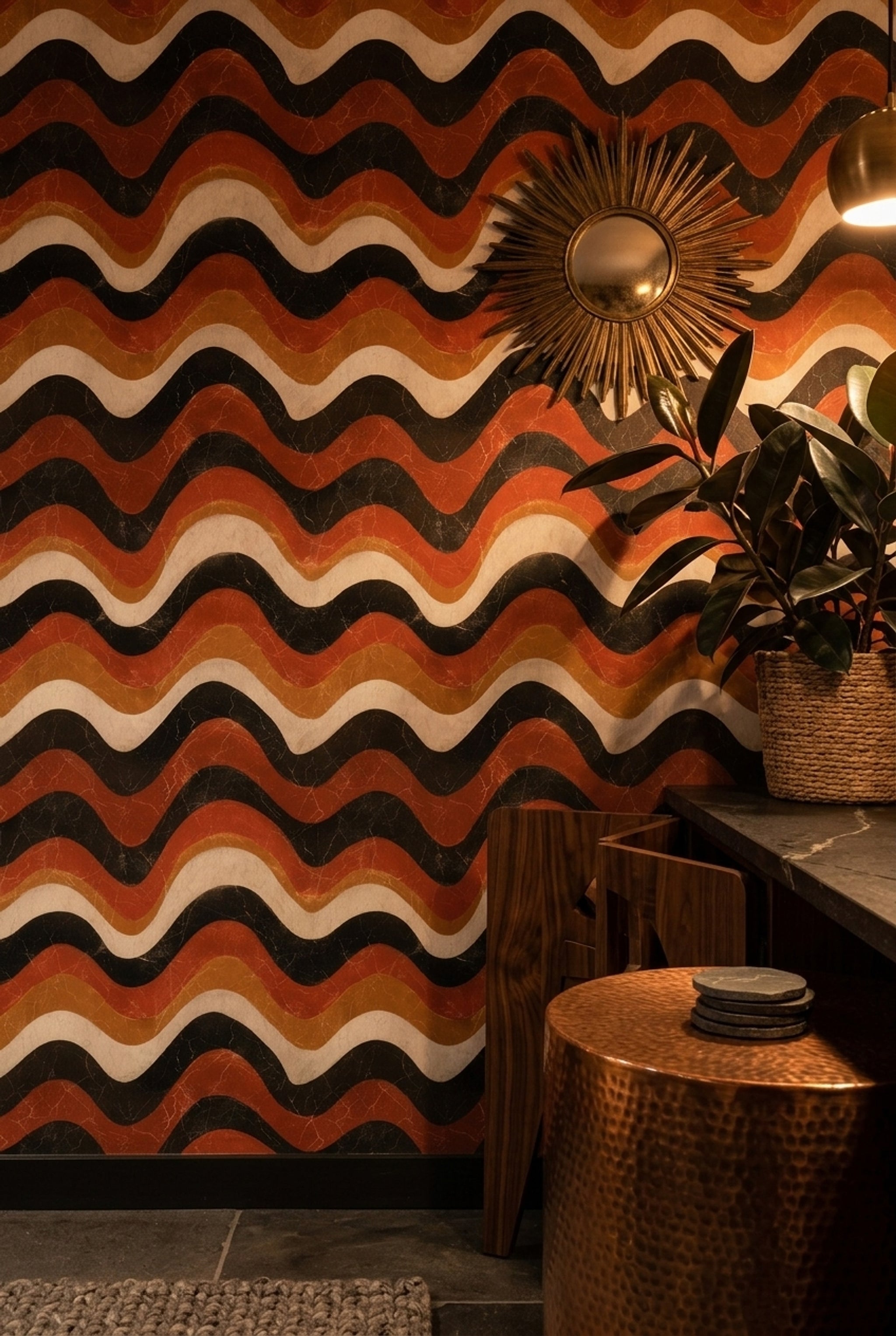 Retro Dalgalı Çizgili Duvar Kağıdı Turuncu Siyah Salon
