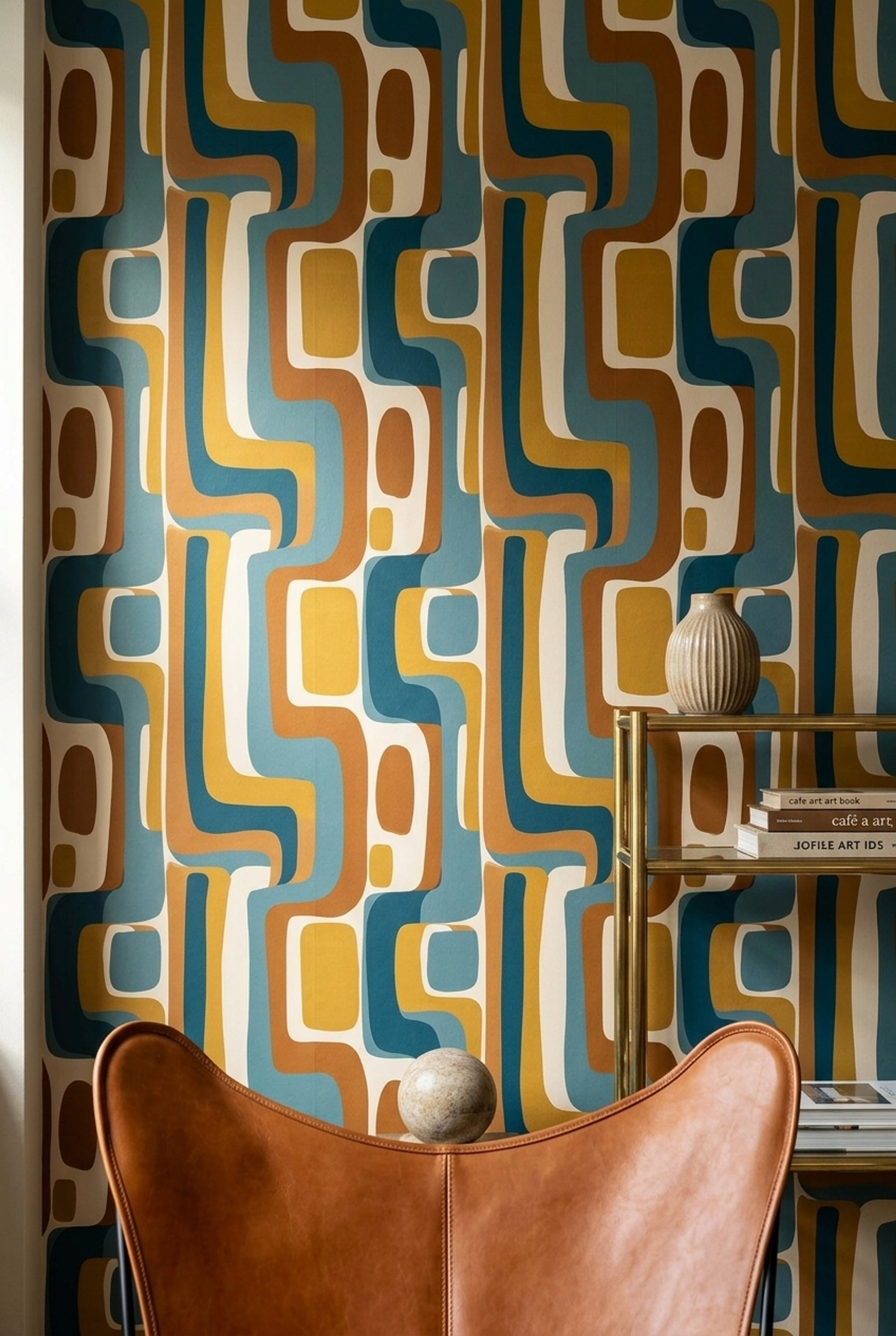 Retro Geometrik Duvar Kağıdı Mavi Hardal Desenli Salon