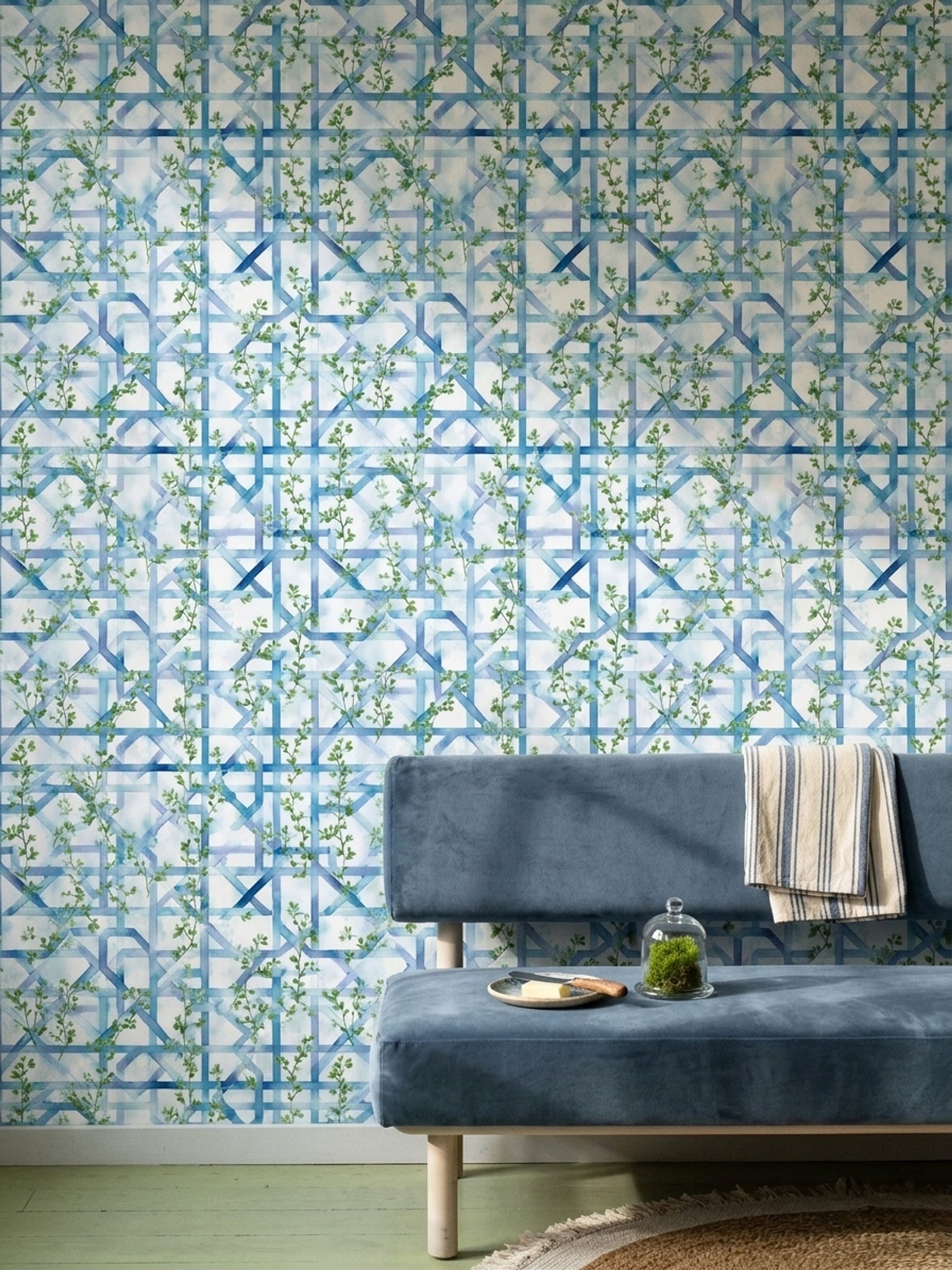 Mavi Geometrik Sarmaşık Desenli Duvar Kağıdı Modern Salon