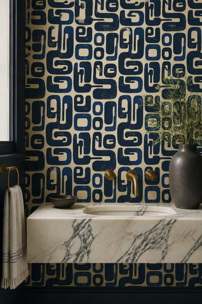 Retro Geometrik Duvar Kağıdı Lacivert Bej Desenli Banyo