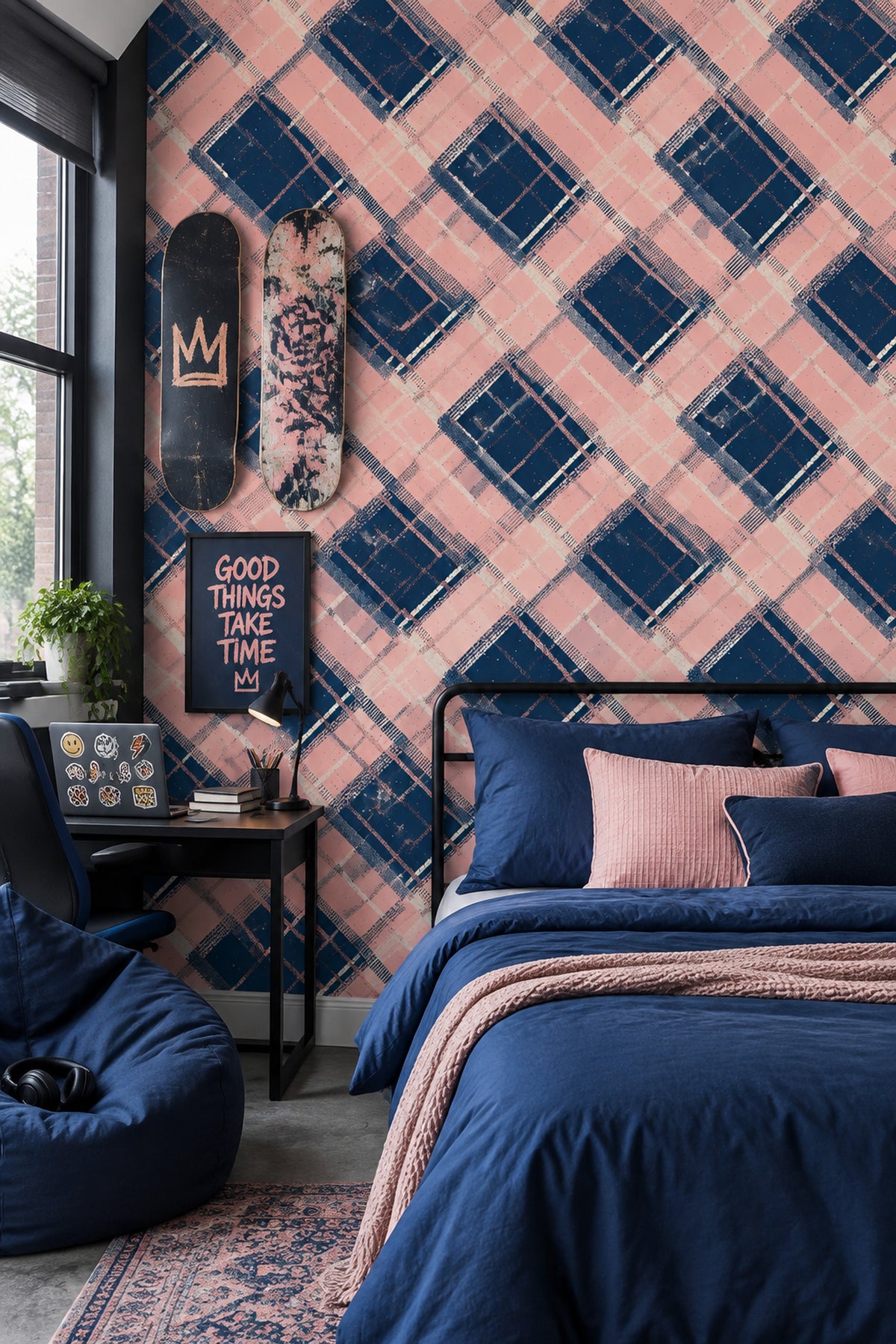 Lacivert Pembe Ekose Desenli Duvar Kağıdı Modern Salon