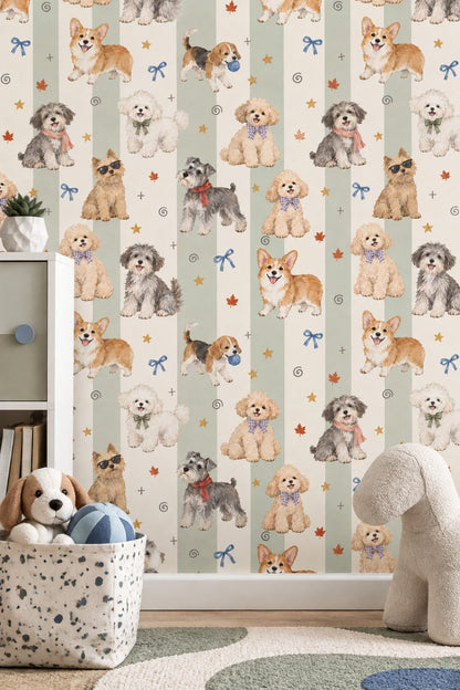 Sevimli Köpek Desenli Duvar Kağıdı Yeşil Çizgili Çocuk Odası