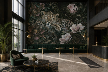 Leoparlı Çiçek Desenli Poster Duvar Kağıdı Koyu Yeşil Salon